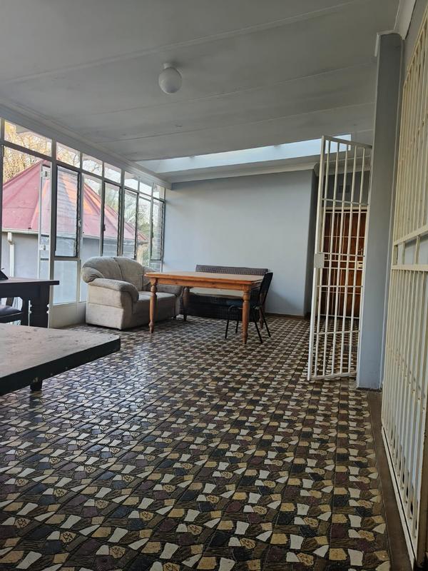 To Let 8 Bedroom Property for Rent in Auckland Park Gauteng