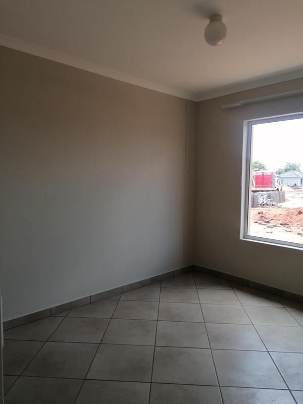 3 Bedroom Property for Sale in Selcourt Gauteng