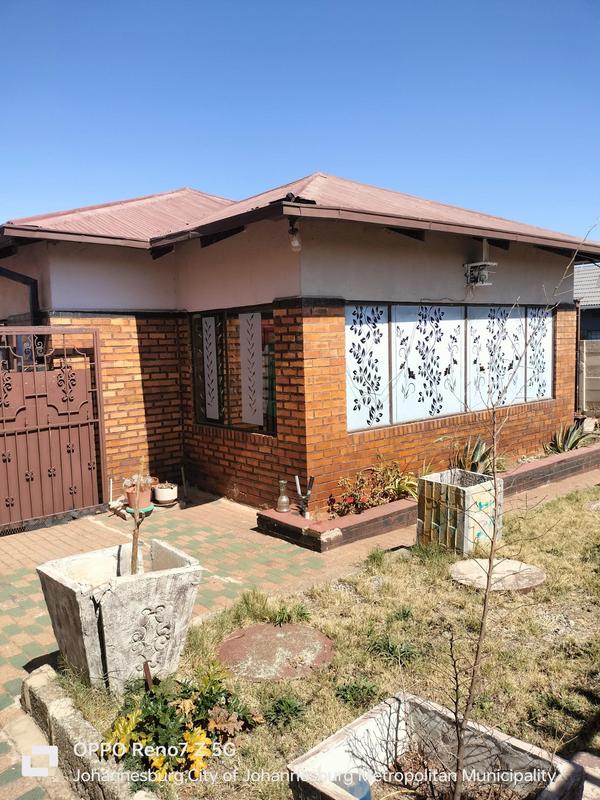 3 Bedroom Property for Sale in Crosby Gauteng