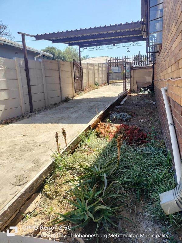 3 Bedroom Property for Sale in Crosby Gauteng