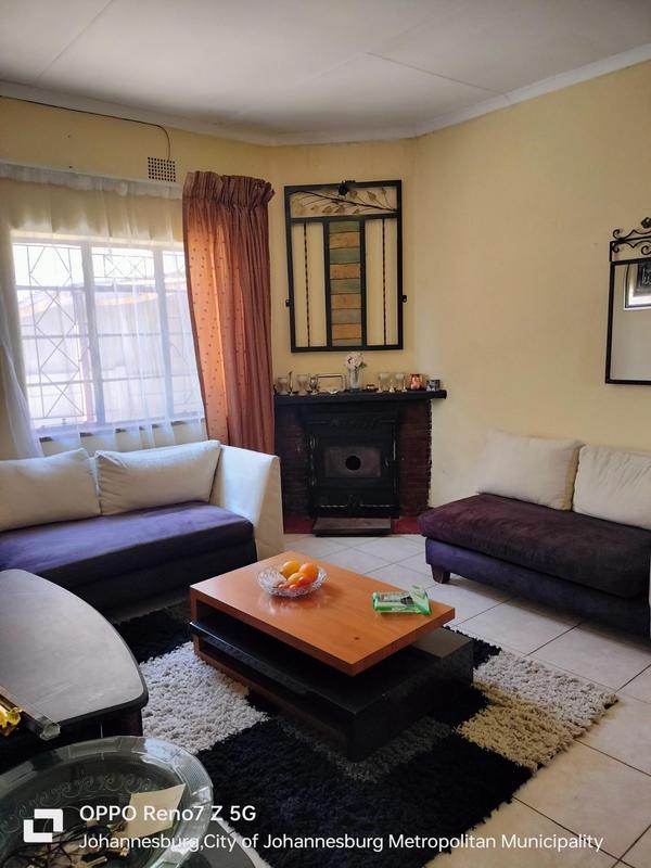 3 Bedroom Property for Sale in Crosby Gauteng