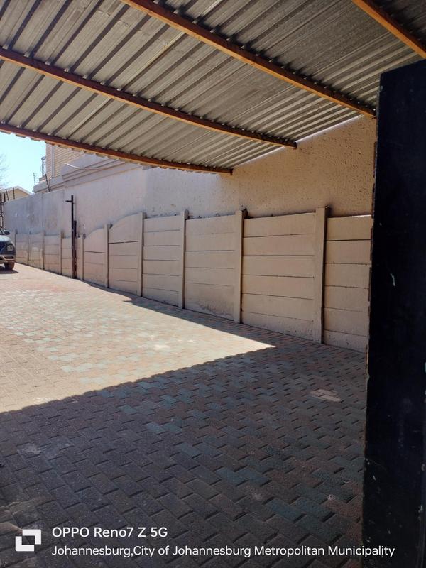 3 Bedroom Property for Sale in Crosby Gauteng