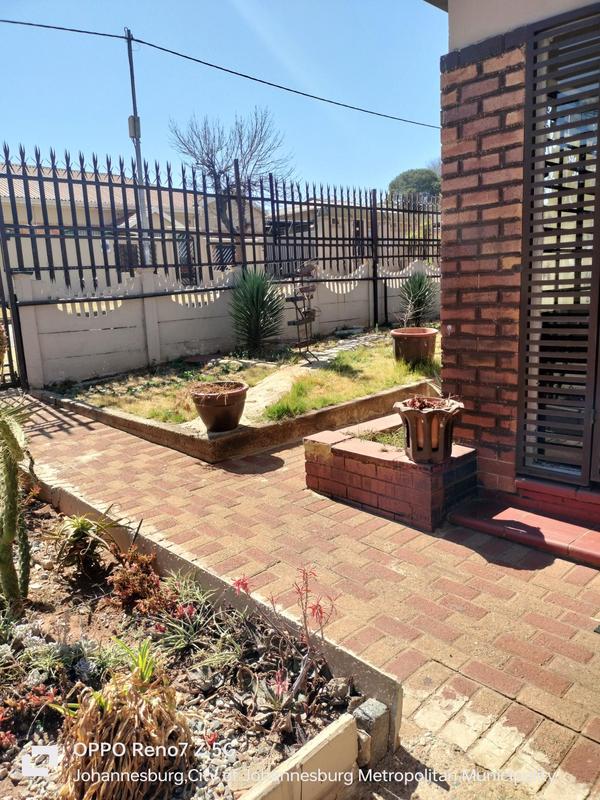 3 Bedroom Property for Sale in Crosby Gauteng