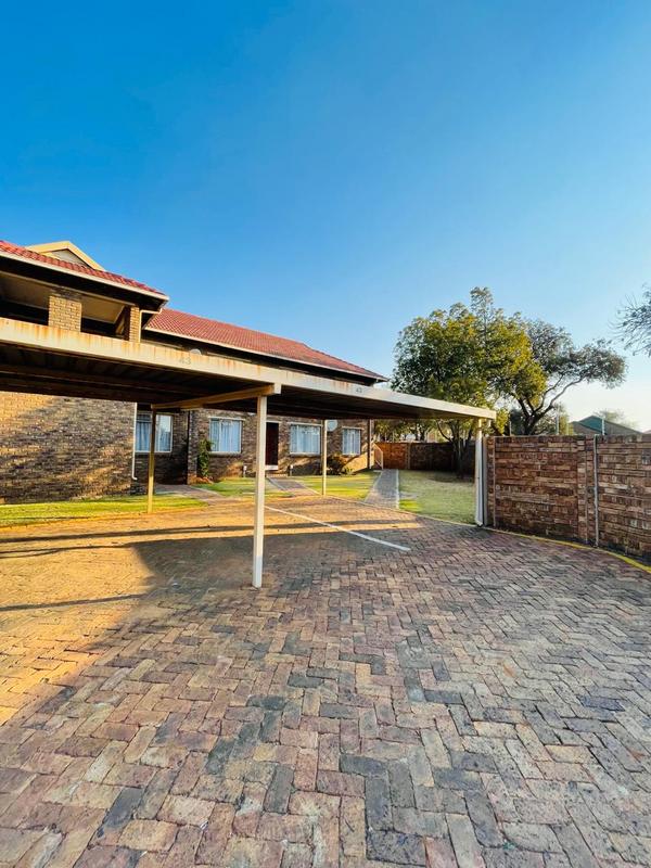 2 Bedroom Property for Sale in Highveld Gauteng