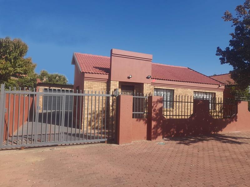 3 Bedroom Property for Sale in Danville Gauteng