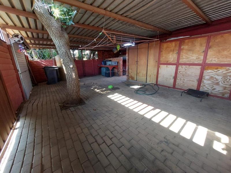 3 Bedroom Property for Sale in Elandspoort Gauteng