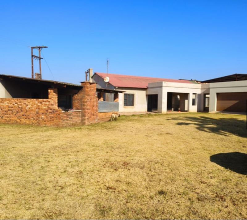 3 Bedroom Property for Sale in Firolaz AH Gauteng