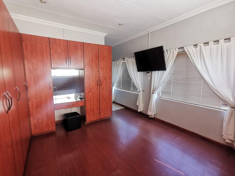 3 Bedroom Property for Sale in Casseldale Gauteng