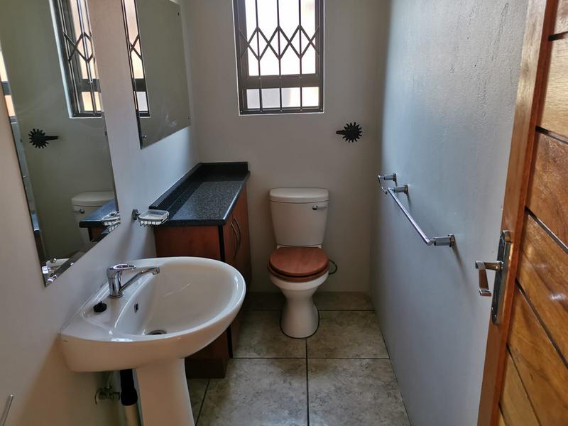 3 Bedroom Property for Sale in Casseldale Gauteng