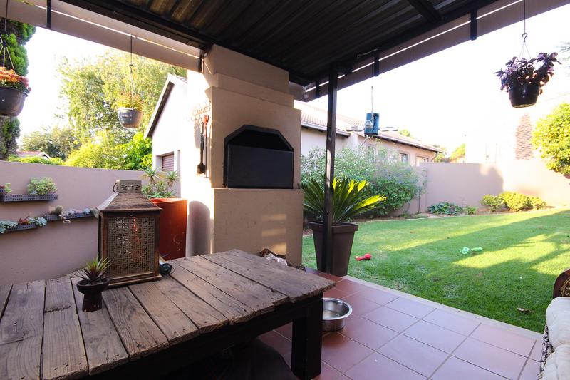 2 Bedroom Property for Sale in Thatchfield Gauteng