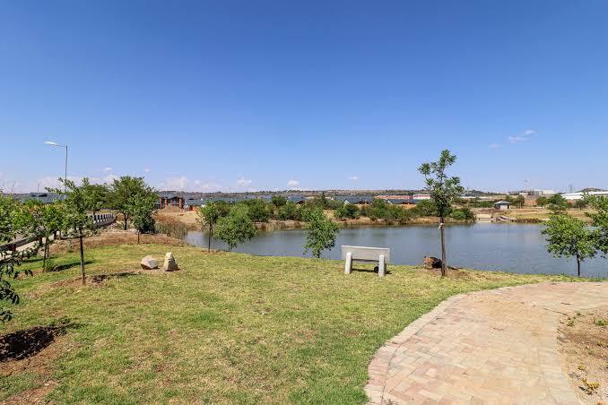 0 Bedroom Property for Sale in Six Fountains Residential Estate Gauteng