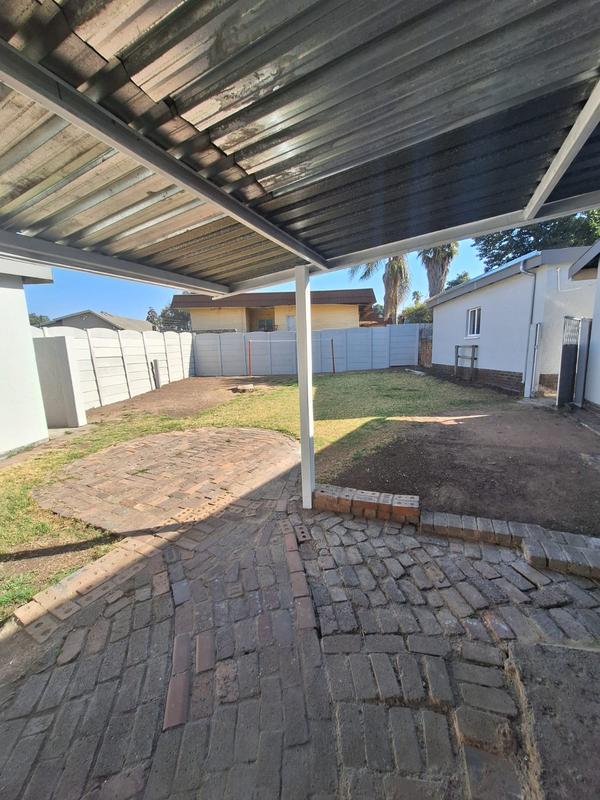 To Let 3 Bedroom Property for Rent in Birchleigh Gauteng