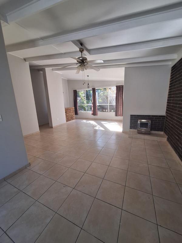 To Let 3 Bedroom Property for Rent in Birchleigh Gauteng