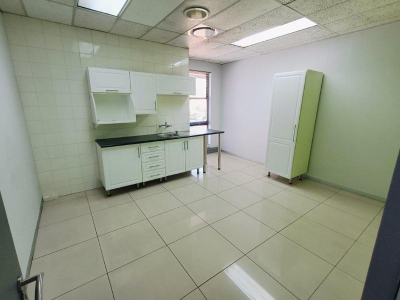 To Let commercial Property for Rent in Dunkeld West Gauteng