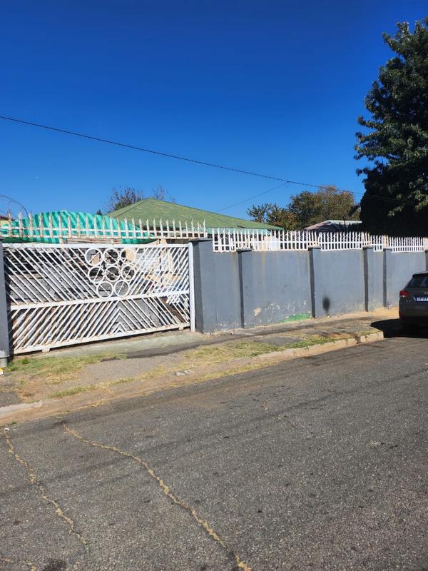 11 Bedroom Property for Sale in Haddon Gauteng