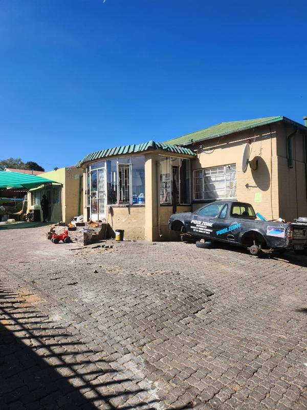 11 Bedroom Property for Sale in Haddon Gauteng