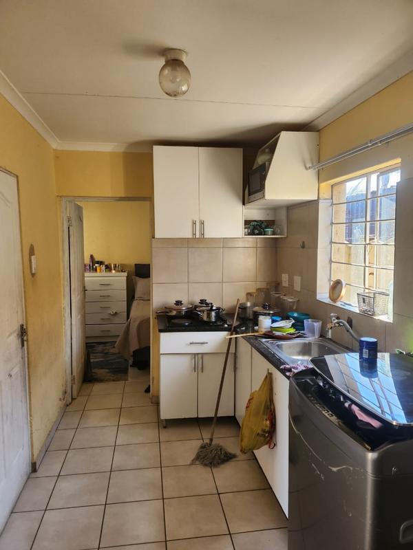 11 Bedroom Property for Sale in Haddon Gauteng