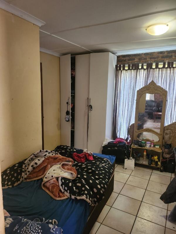 11 Bedroom Property for Sale in Haddon Gauteng