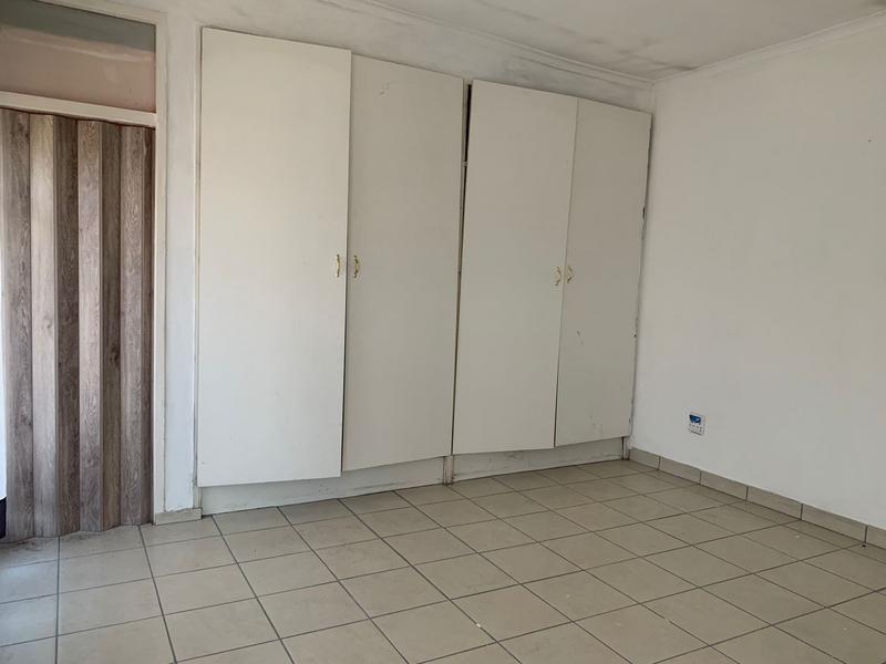 To Let 1 Bedroom Property for Rent in Birchleigh Gauteng