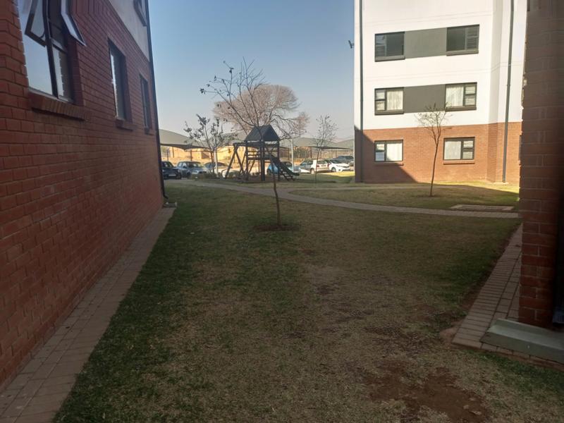 2 Bedroom Property for Sale in Jabulani Gauteng