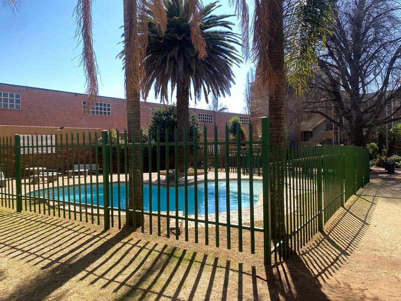 1 Bedroom Property for Sale in West Turffontein Gauteng