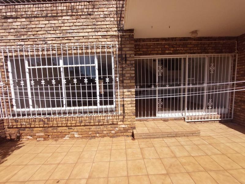 3 Bedroom Property for Sale in Wonderboom Gauteng