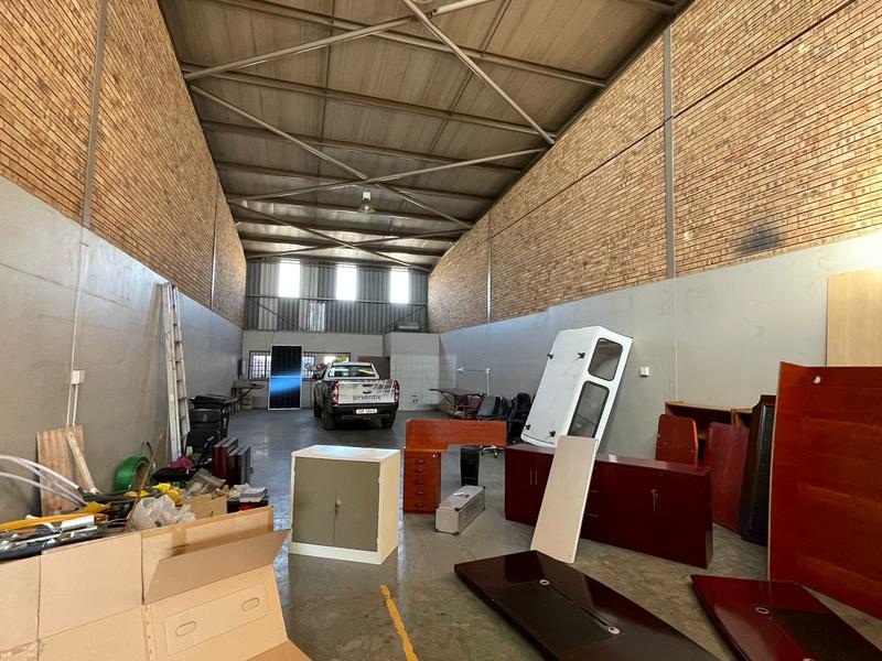 To Let commercial Property for Rent in Hennops Park Industrial Gauteng