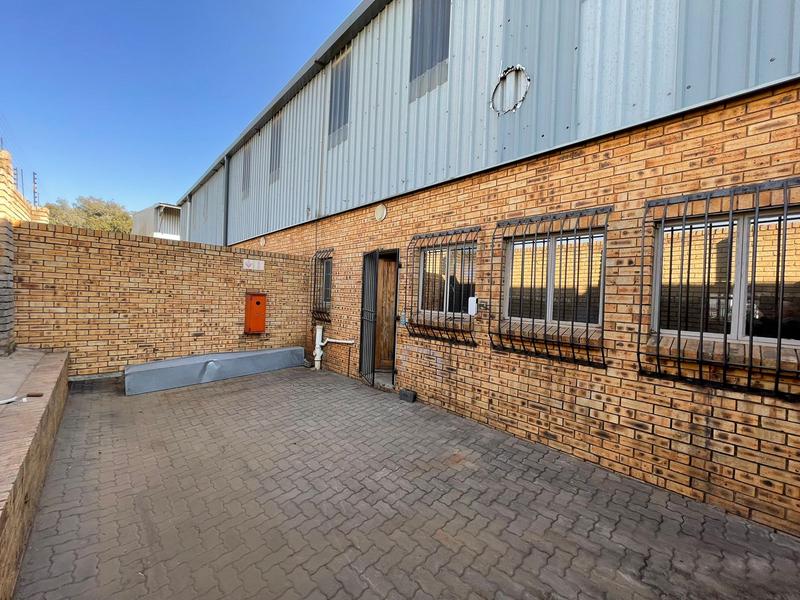 To Let commercial Property for Rent in Hennops Park Industrial Gauteng