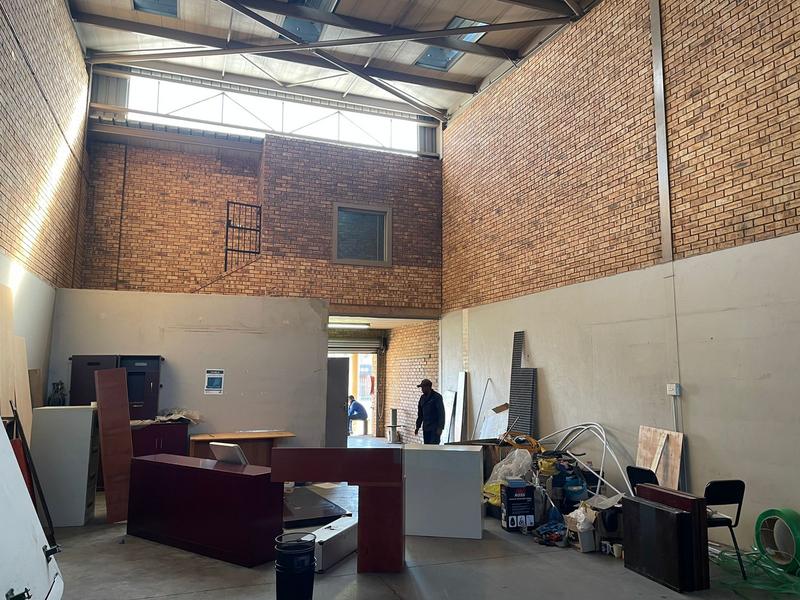 To Let commercial Property for Rent in Hennops Park Industrial Gauteng