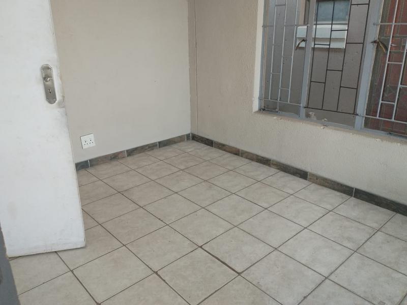 To Let 2 Bedroom Property for Rent in Ebony Park Gauteng