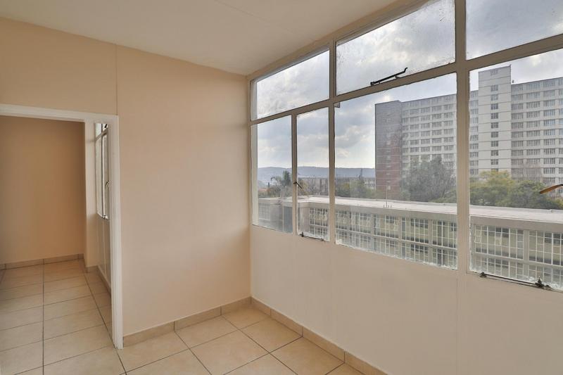 1 Bedroom Property for Sale in Bedford Gardens Gauteng