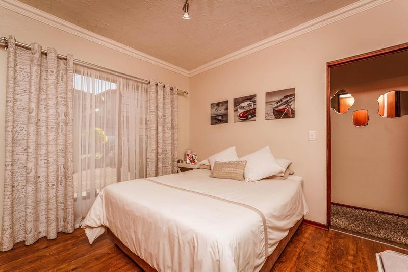 3 Bedroom Property for Sale in Sugar Bush Estate Gauteng