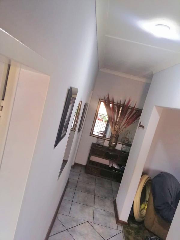 4 Bedroom Property for Sale in Noldick Gauteng