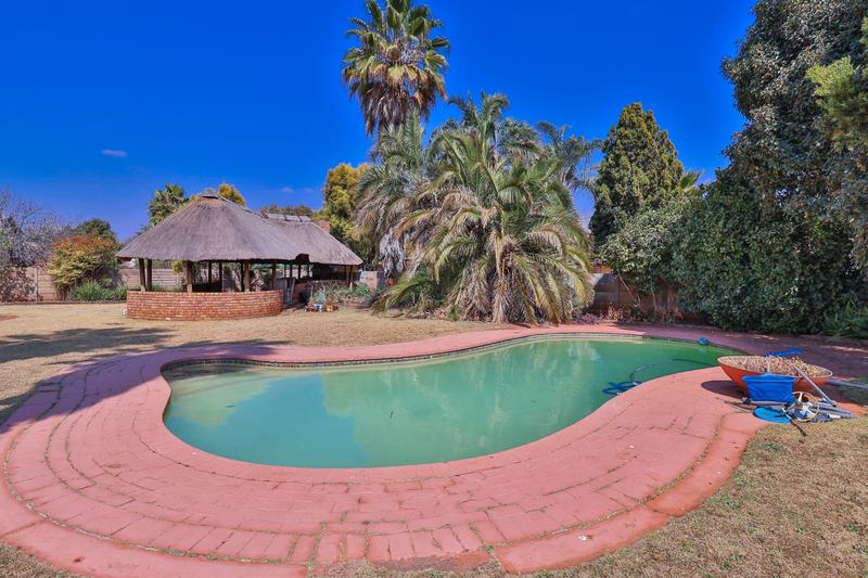 4 Bedroom Property for Sale in Valhalla Gauteng