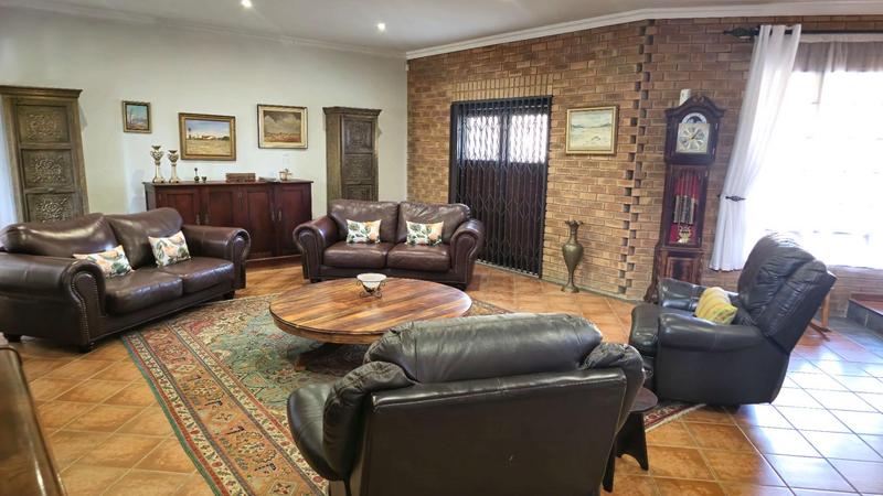 4 Bedroom Property for Sale in Faerie Glen Gauteng