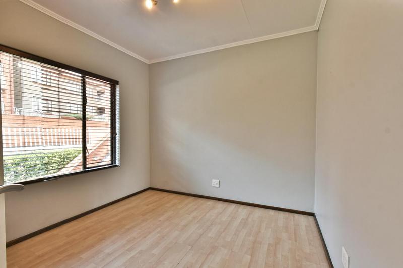 2 Bedroom Property for Sale in Glenvista Gauteng