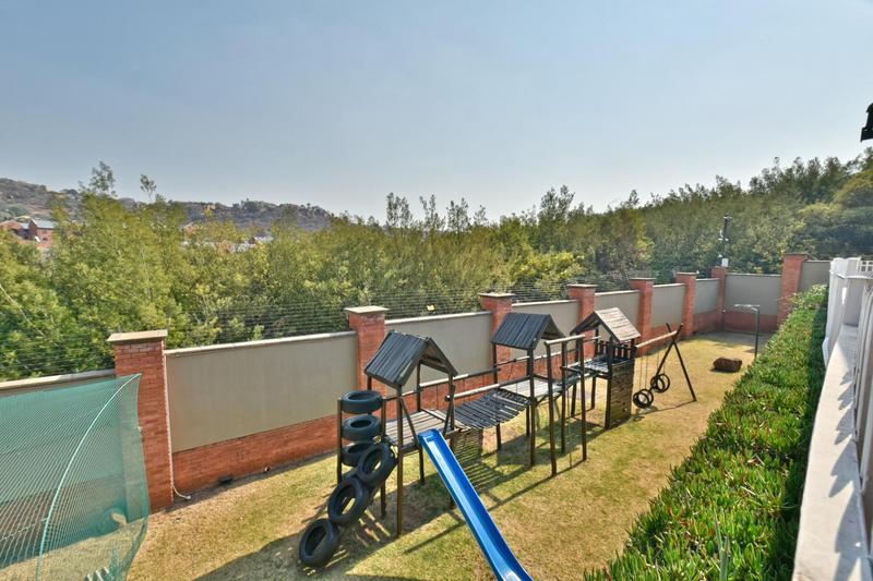 2 Bedroom Property for Sale in Glenvista Gauteng