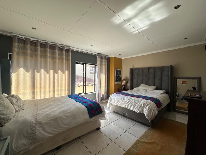 4 Bedroom Property for Sale in Midlands Estate Gauteng