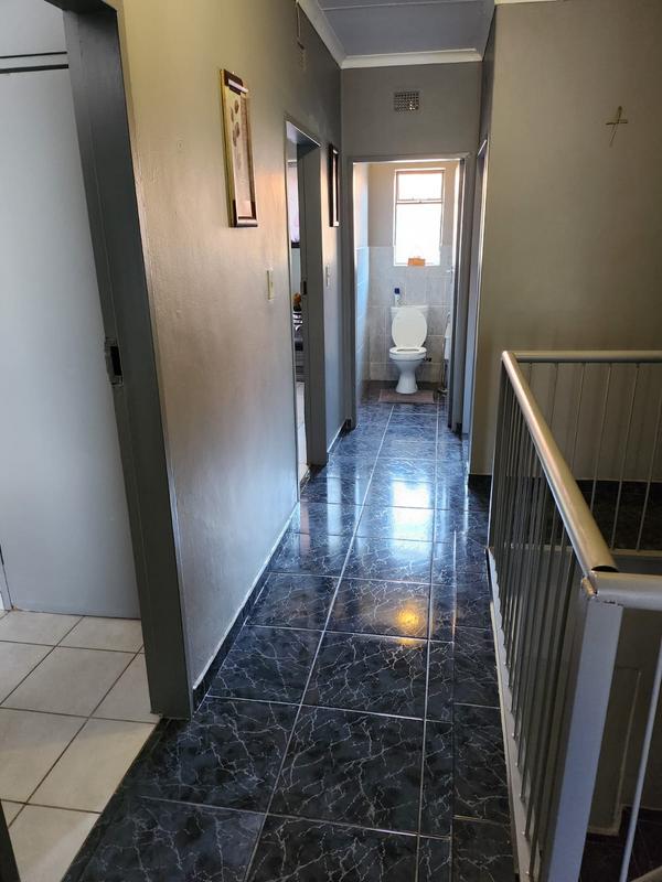 3 Bedroom Property for Sale in Roseacre Gauteng