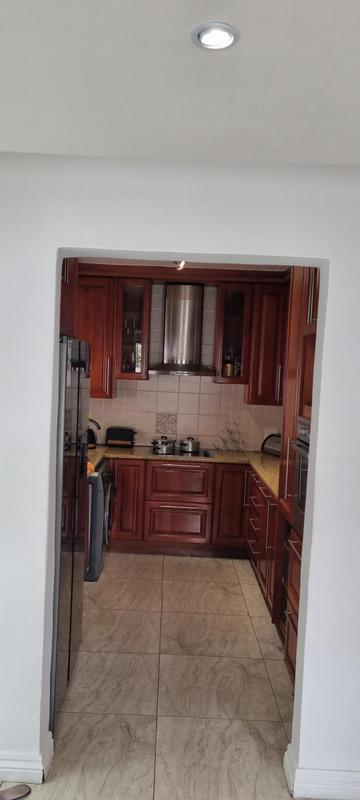 4 Bedroom Property for Sale in Lonehill Gauteng