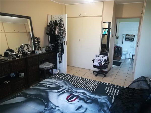 To Let 3 Bedroom Property for Rent in Waterkloof Glen Gauteng