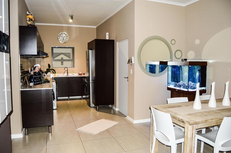 2 Bedroom Property for Sale in Greenstone Hill Gauteng