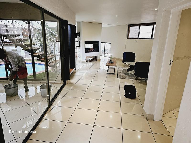 To Let 4 Bedroom Property for Rent in Strathavon Gauteng