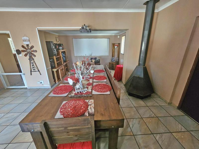 4 Bedroom Property for Sale in Pierre Van Ryneveld Gauteng