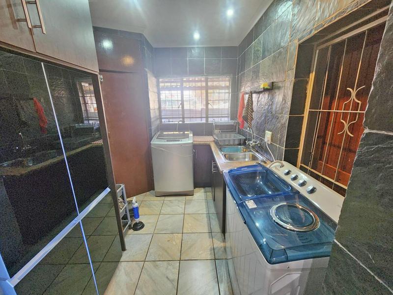 4 Bedroom Property for Sale in Pierre Van Ryneveld Gauteng