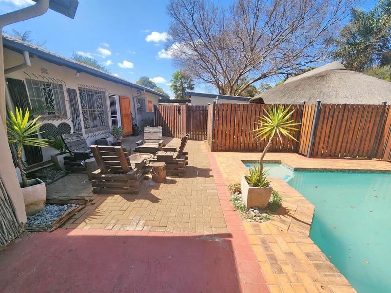 4 Bedroom Property for Sale in Pierre Van Ryneveld Gauteng