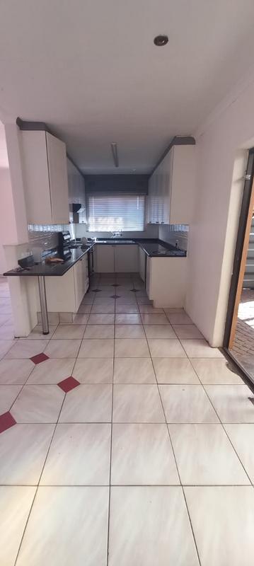 3 Bedroom Property for Sale in Lenasia Ext 2 Gauteng