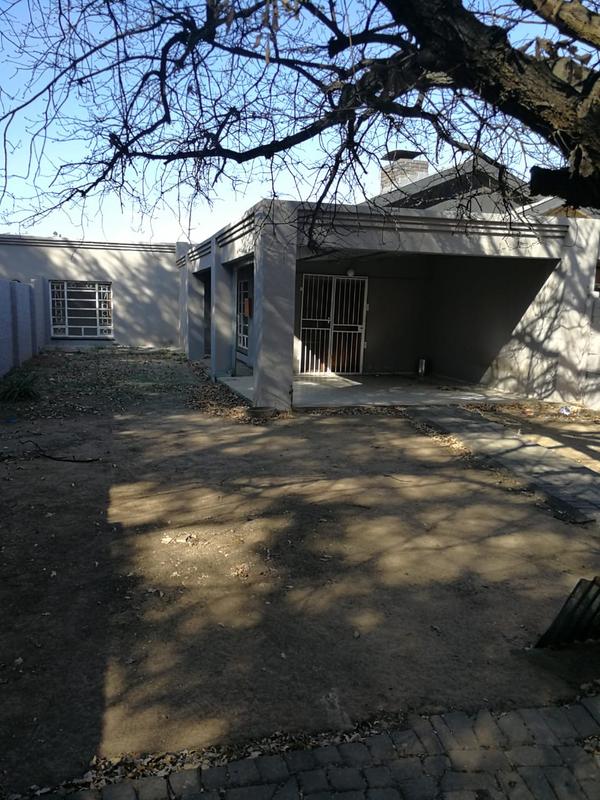 To Let 2 Bedroom Property for Rent in Mantevrede Gauteng