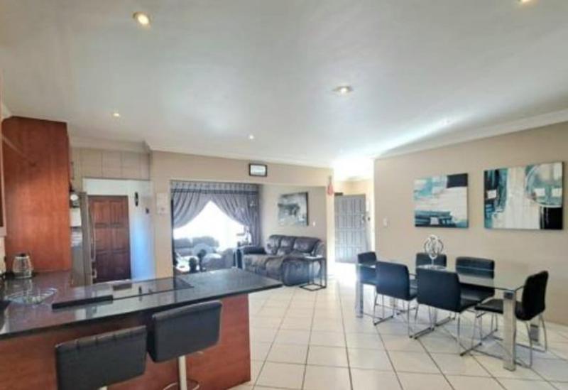 3 Bedroom Property for Sale in New Redruth Gauteng