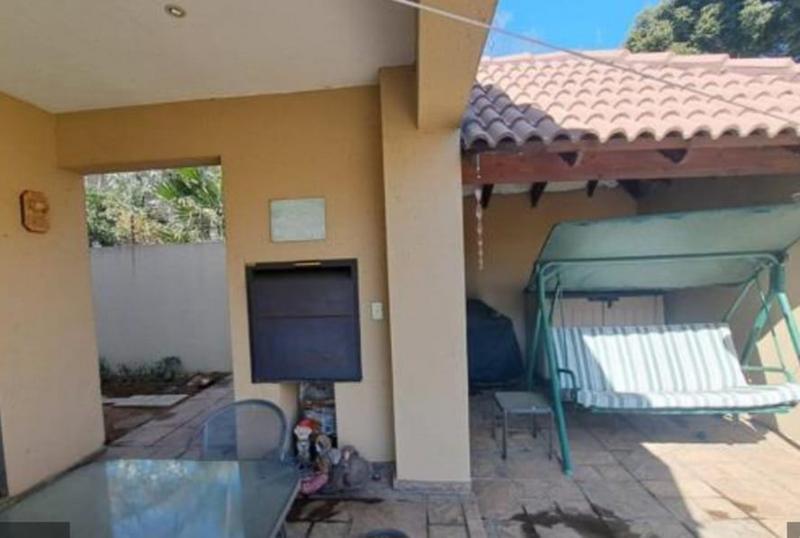 3 Bedroom Property for Sale in New Redruth Gauteng